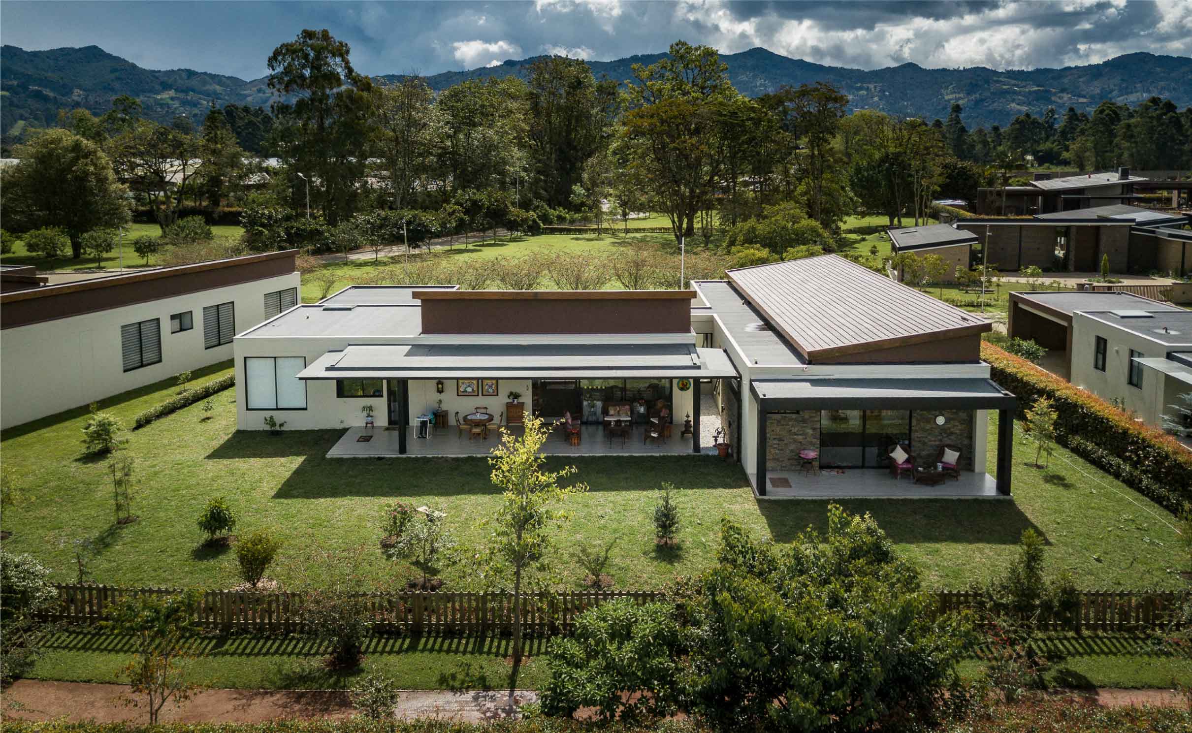 Diseño y Construcción